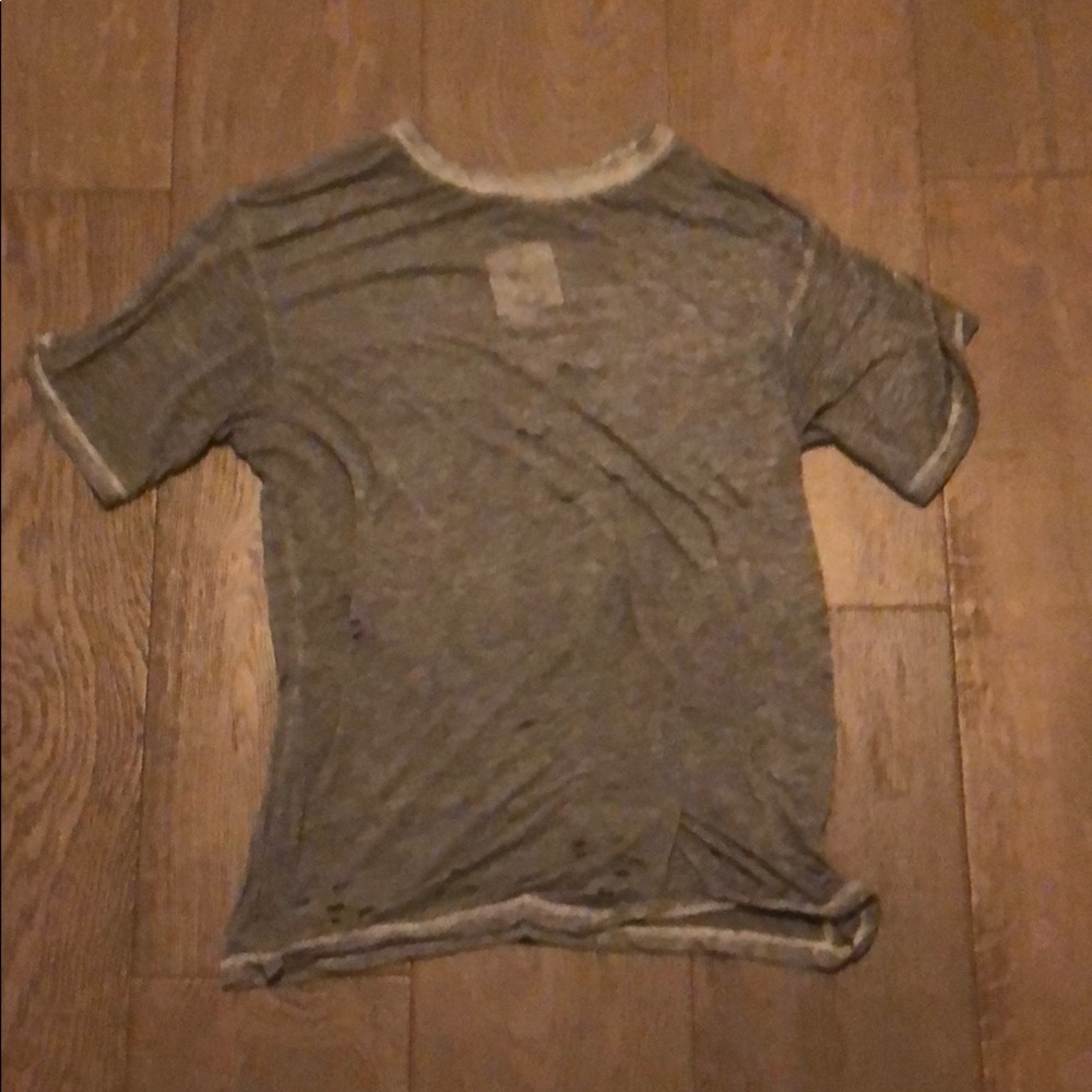 Super light weight cute T-shirt